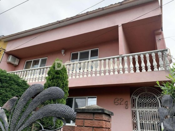 Продається чудовий будинок у м. Виноградів, вул. Чкалова Виноградів