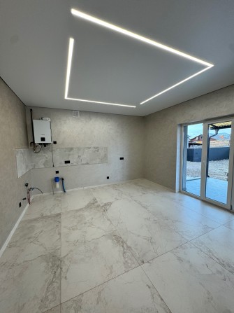 Продам новий будинок з євроремонтом - фото 1