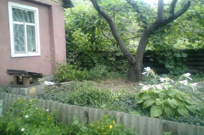 Дачний будинок в місті Кам'янське - фото 1