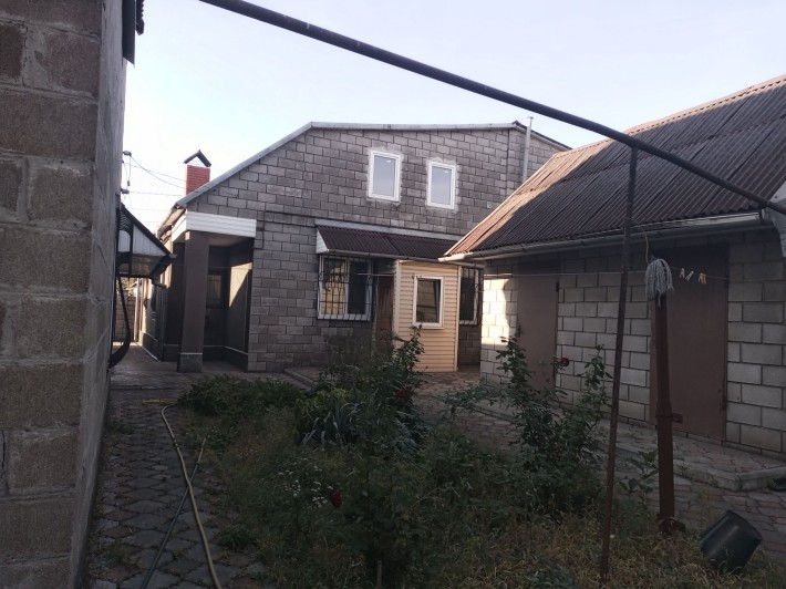 Дом, ул.Сурская (Кл. Цеткина!) - фото 1