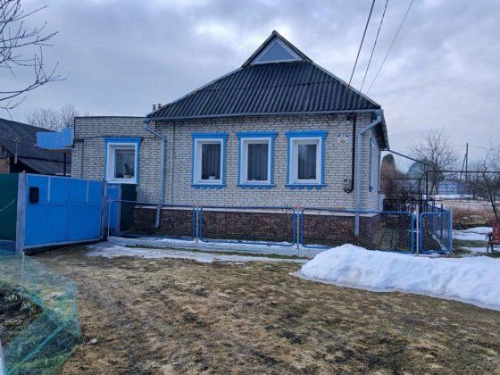 Затишний  та теплий будинок! Глухов