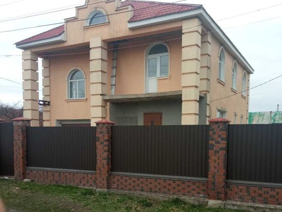 Продам будинок по вул. Червона Гірка м. Глухів Глухов