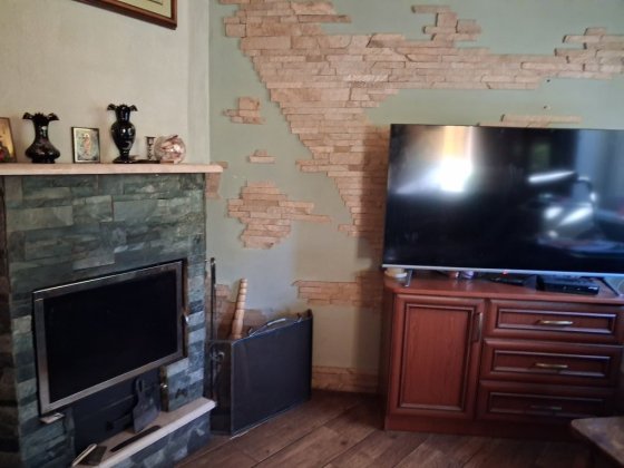 Продамтерміново  свій 2повеерхови житловй  будинок у Вишгороді Вишгород