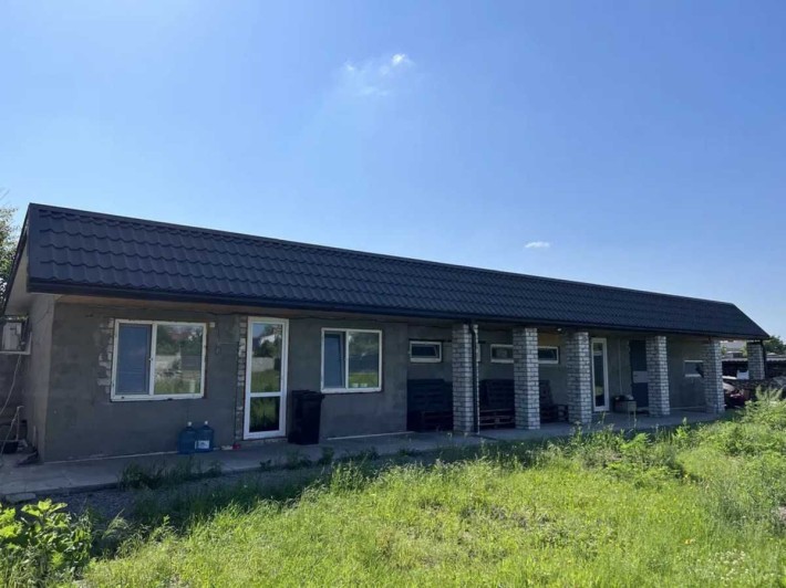 Будинок біля озера - фото 1