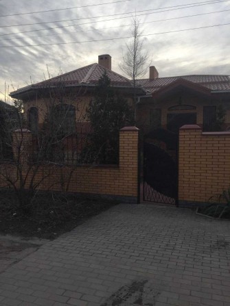 пропоную будинок на вул.  Грушевського - фото 1