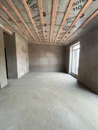 Просторий таунхаус 73 м², 4 кімнати, газ, високі стелі, Гостомель - фото 1
