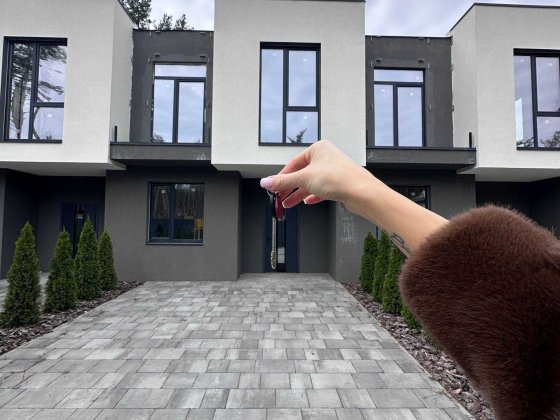 Таунхаус 124 м² біля парку “Щасливий”, 2 поверхи, комфорт для сім’ї Гостомель