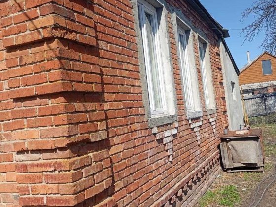 Продам капітальний, цегляний будинок в Дергачах на 2 входи Дергачи