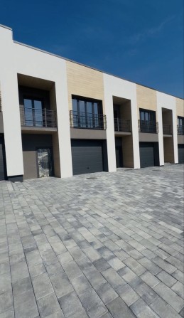 Продаж котеджів у мальовничому місті Дрогобич - фото 1