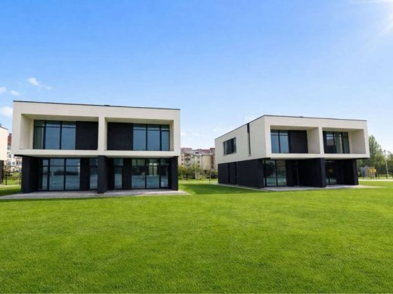 Продають сясучасні котеджі в Дрогобичі Дрогобыч