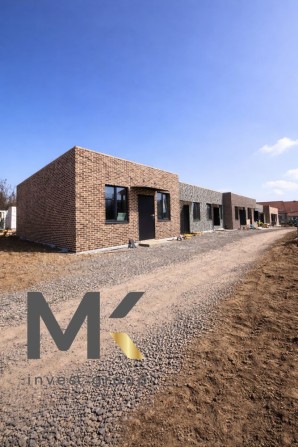 Таунхаус(будинок) за ціною квартири в Гостомелі 73м2. Газ - фото 1