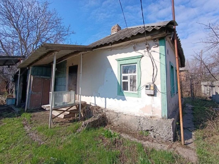 Продам небольшой домик в г.Змиев - фото 1