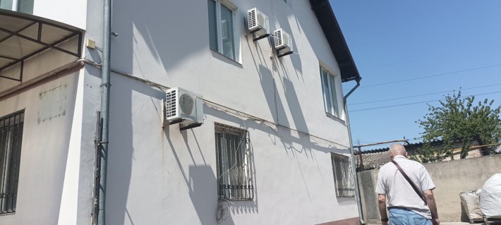 Дом, центр,500кв.м.-120 т.у.е. - фото 1