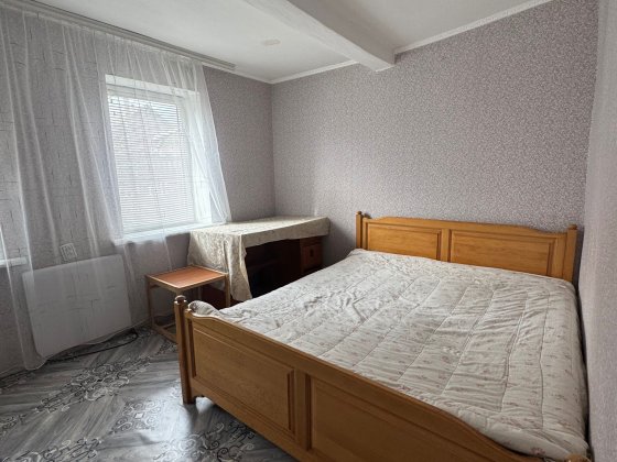 Продам будинок у Знамʼянці, Переможців вулиця Знам'янка