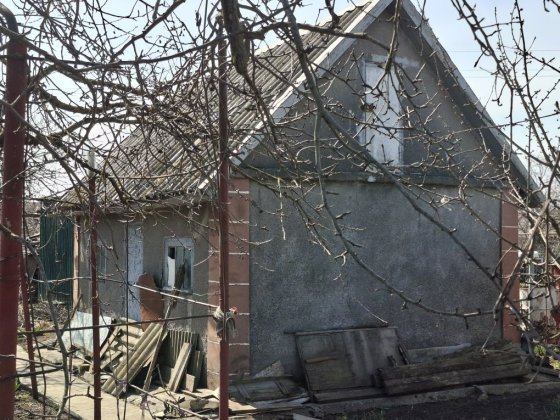 Домик - дача с отличным подвалом и готовым огородом и садом ! Чорноморськ