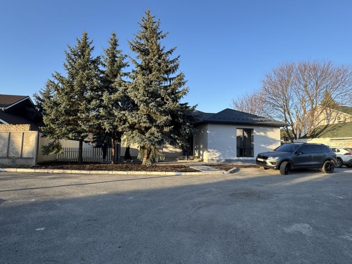 Продаж будинку з великим підвалом у містечку Канадське селище - фото 1