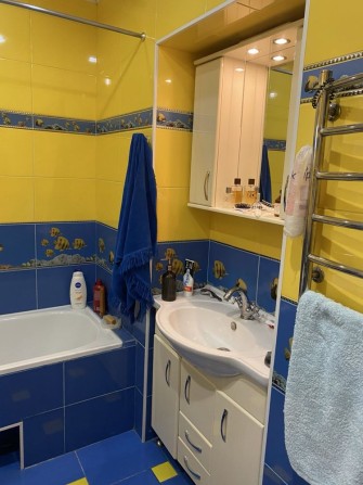 Продаютя полдома с хорошим ремонтом - фото 1