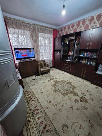 Продажа части дома. 3 комнаты, удобства. - фото 1