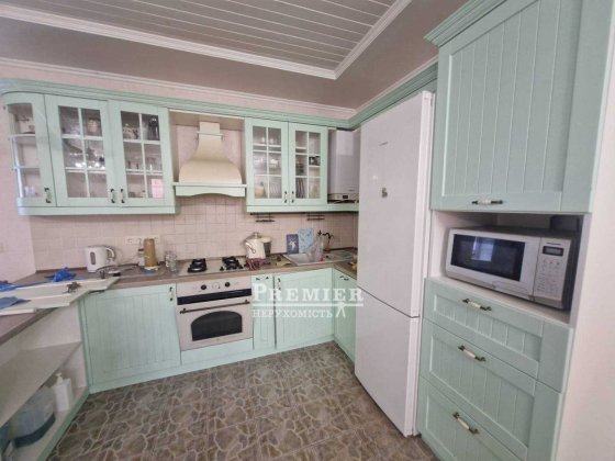 До продажу 2 поверх. будинок у м. Чорноморськ Чорноморськ