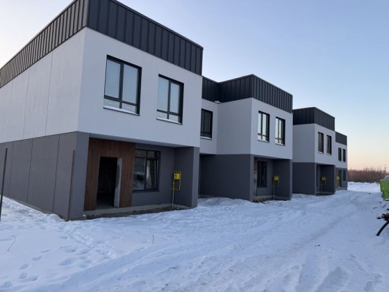 Таунхаус/ альтернатива 2к  в центрі Гостомель газ розтермінування Гостомель