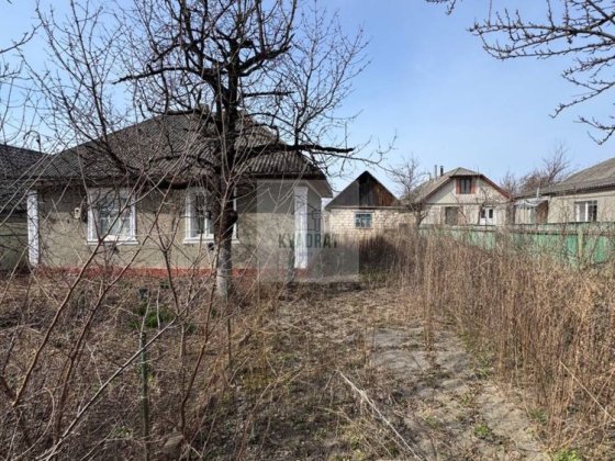 Продам будинок з великою земельною ділянкою Кам'янець-Подільський