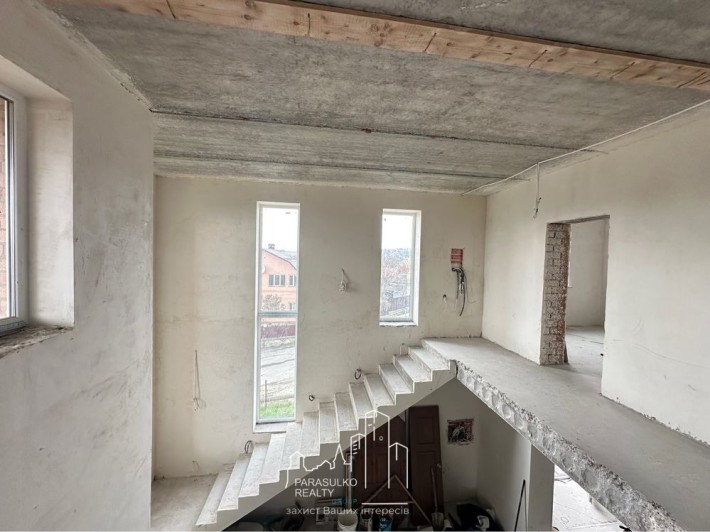 Продам новенький будинок під чистовий ремонт р-н Біланівка - фото 1