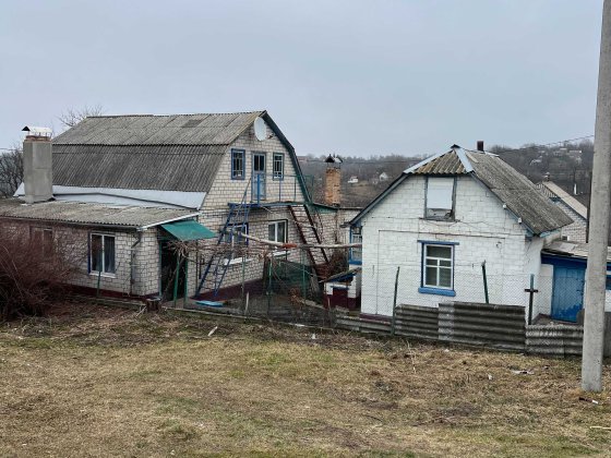 продам пів будинку Канів