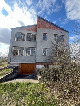 Продам будинок в місті - фото 1