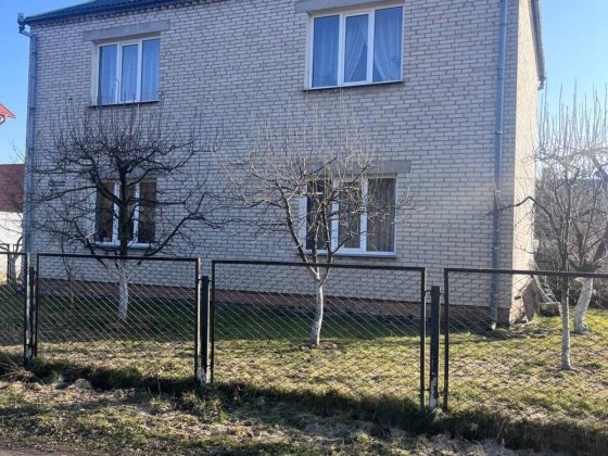 Продам затишний будинок біля лісу та озера в м. Ківерці Киверцы