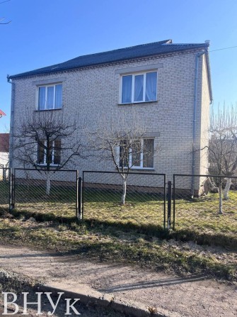 Продам затишний будинок біля лісу та озера в м. Ківерці - фото 1