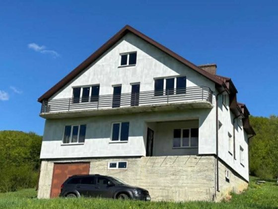 Продаю готовий будинок в Карпатах.До Коломиї 20км.Терміново! Коломия