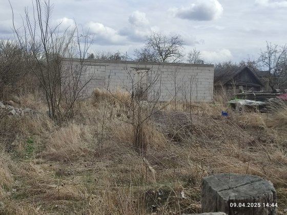 Продам незавершена будівництво.