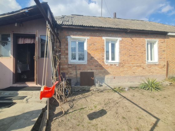 Продається 1/2частка будинку по вул Древлянська Коростень