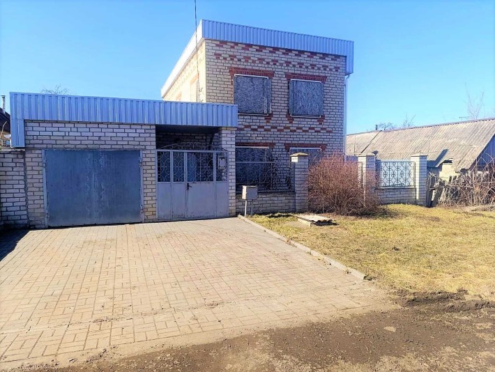 Продається двоповерховий капітальний будинок с. Октябрське - фото 1