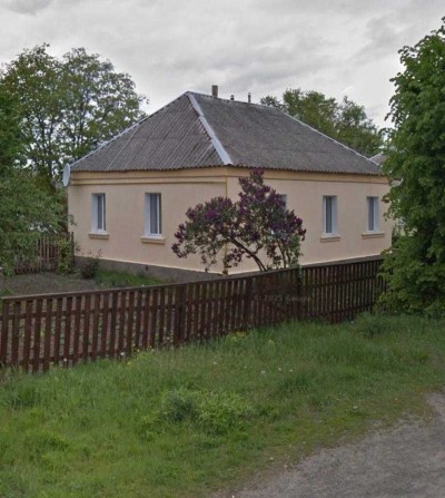 Продаж будинку з ділянкою м.Малин (центр) - фото 1