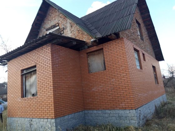 Продаю дом новой постройки г.Мерефа центр Мерефа