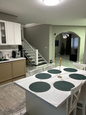 Продаж Таунзаус Набережна Росвигово - фото 1