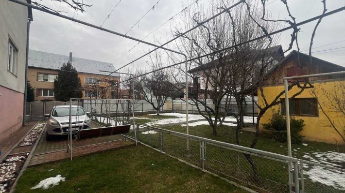 Дуплекс 285 кв м на 8 сот в "Росвигово".,  свій двір - фото 1