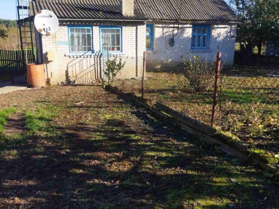 Терміновий продаж будинку з ділянкою Нововолынск