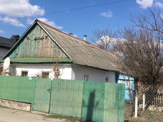 Продаж будинку Звягель