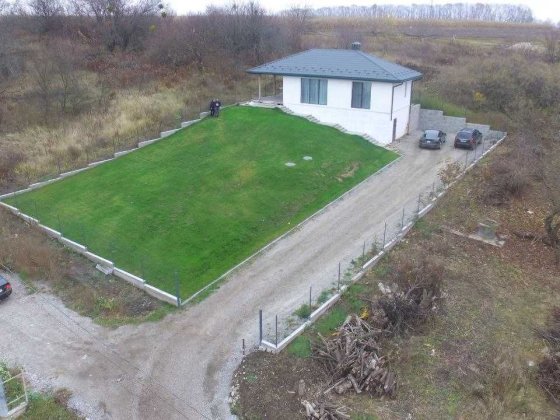 Продаж сучасного будинку з ремонтом у тихому районі Обухова Обухов