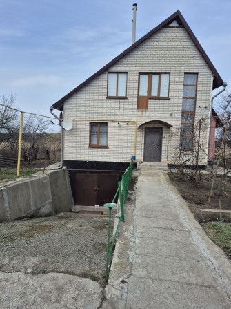 Продам добротный дом - фото 1
