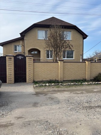 Продам дом в Павлограде - фото 1