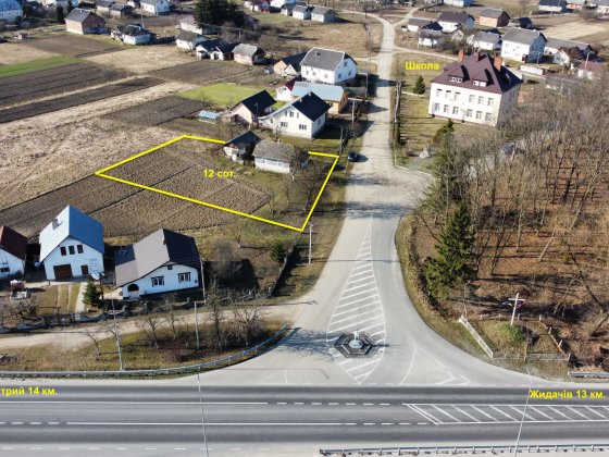 Продаж цегляного будинку неподалік міста Стрий (14км). Стрый