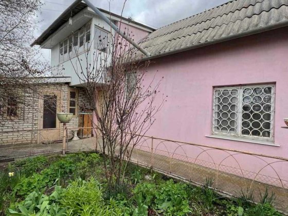 Продається садовий будинок з мансардою в СТ «Машинобудівник» Умань