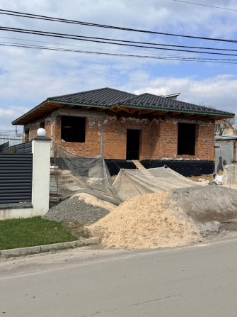 Просторий будинок район Лезенево, є цоколь + велика ділянка 43274 - фото 1