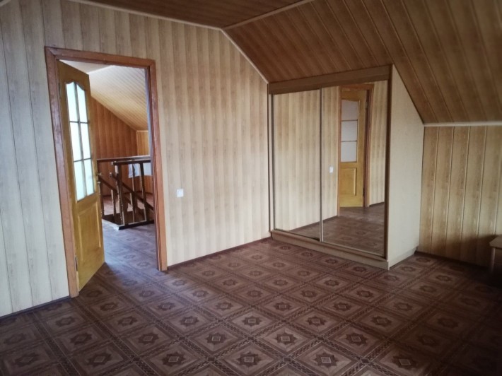 Продається двоповерховий будинок в тихому районі Фастова - фото 1