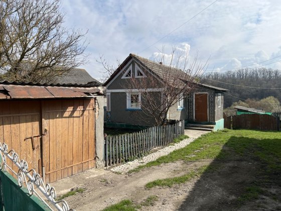 Будинок з земельною ділянкою Хмельницький