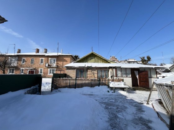 Продаж будинку з комунікаціями ! Навпроти поліклініки! Хмельницький