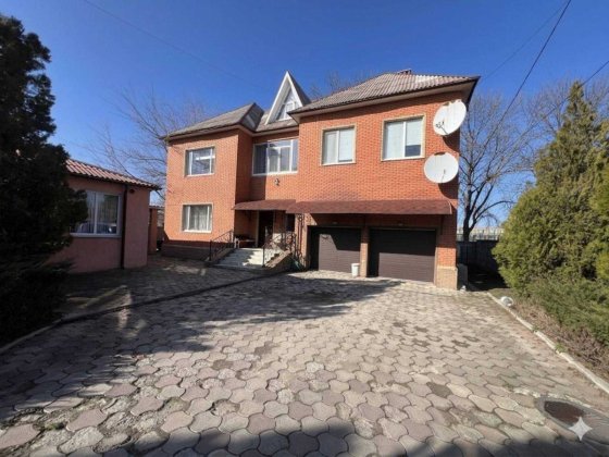 Дом для семьи в центре Чугуев